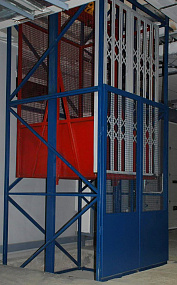 Грузовой подъемник внутри здания Modullift — изготовление грузового подъемника на заказ : фото 8